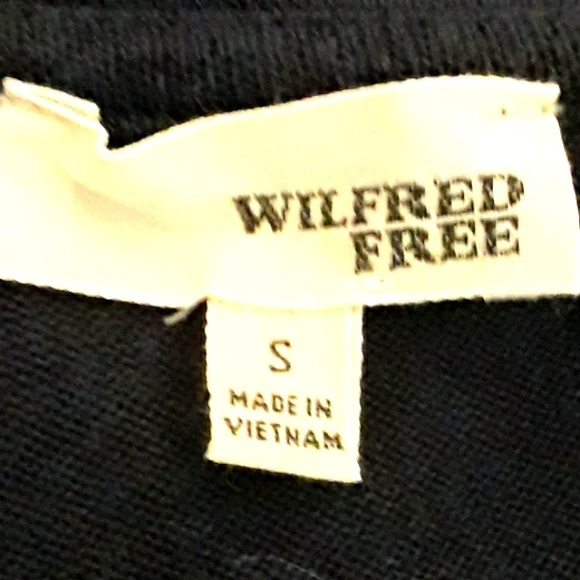 Aritzia Wilfred Free Blue knit top, S - Picture 5 of 5